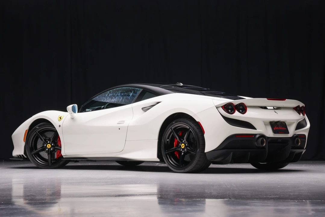 2020 Ferrari F8 Tributo - Image 25 of 31