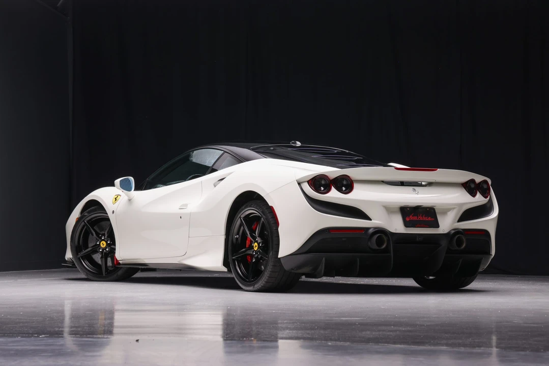 2020 Ferrari F8 Tributo - Image 24 of 31