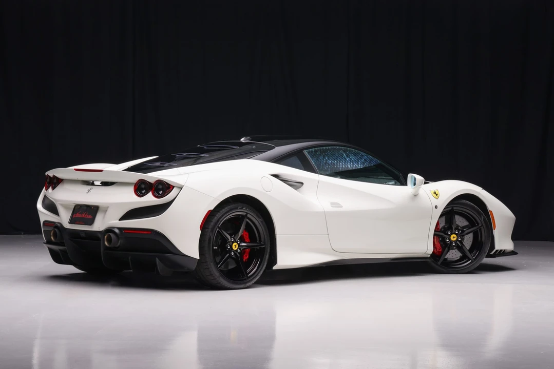 2020 Ferrari F8 Tributo - Image 17 of 31