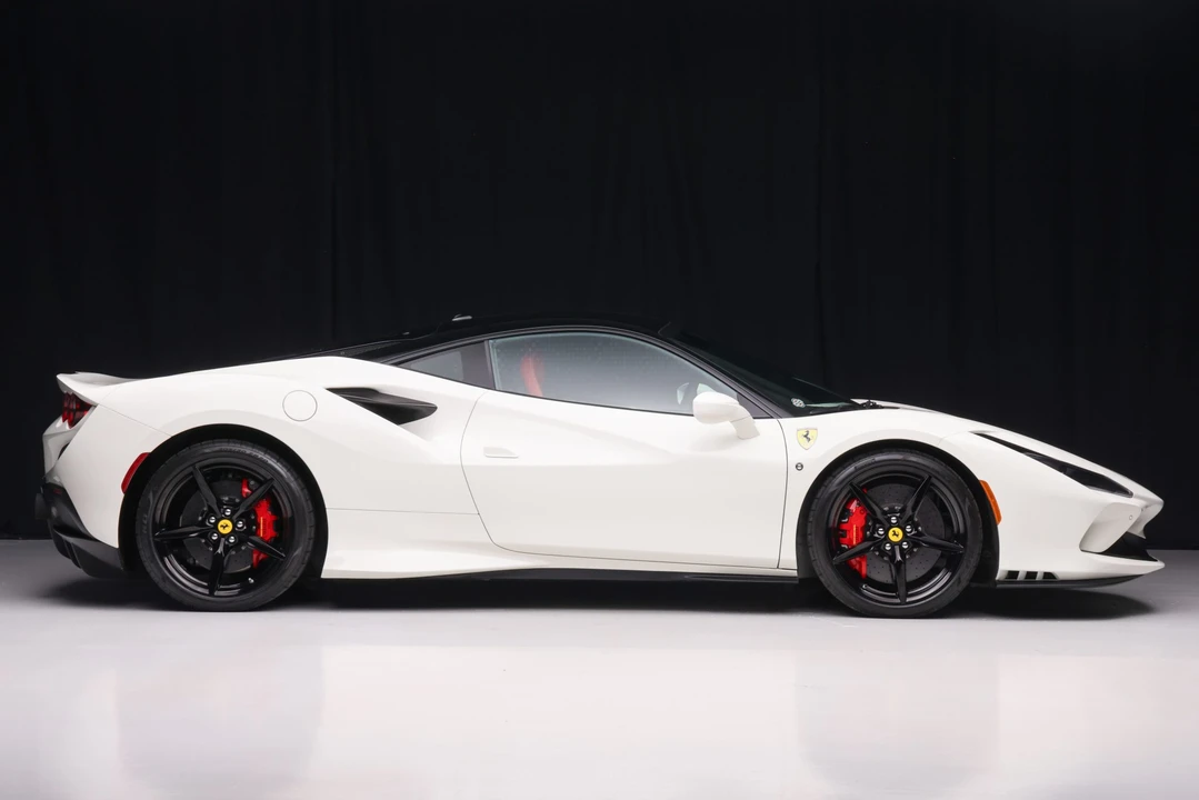 2020 Ferrari F8 Tributo - Image 14 of 31