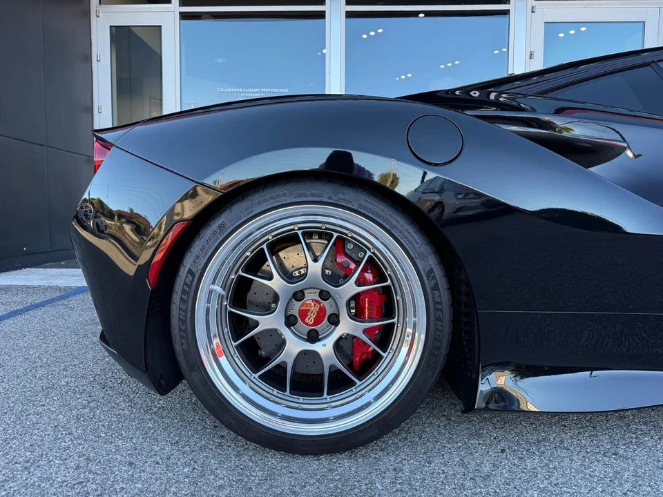 2020 Ferrari F8 Tributo - Image 12 of 21
