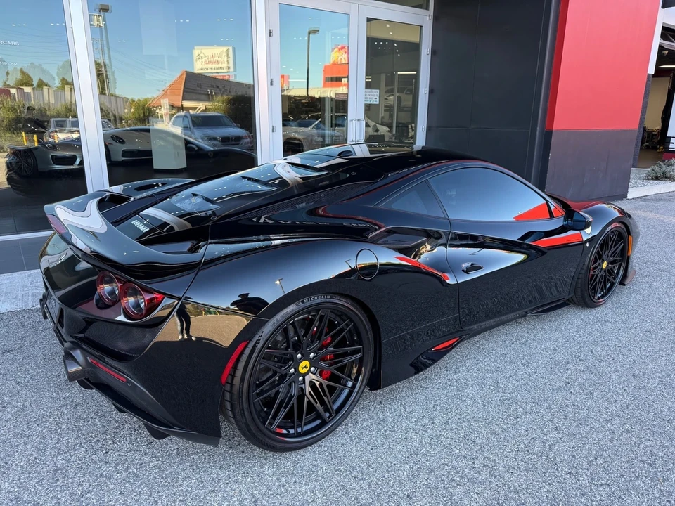 2020 Ferrari F8 Tributo - Image 3 of 21