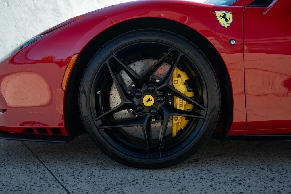 2020 Ferrari F8 Tributo - Image 17 of 21