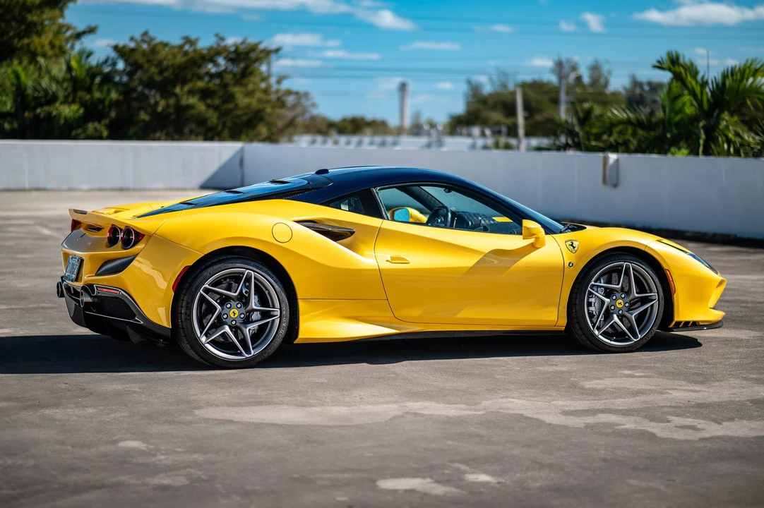 2020 Ferrari F8 Tributo - Image 16 of 31