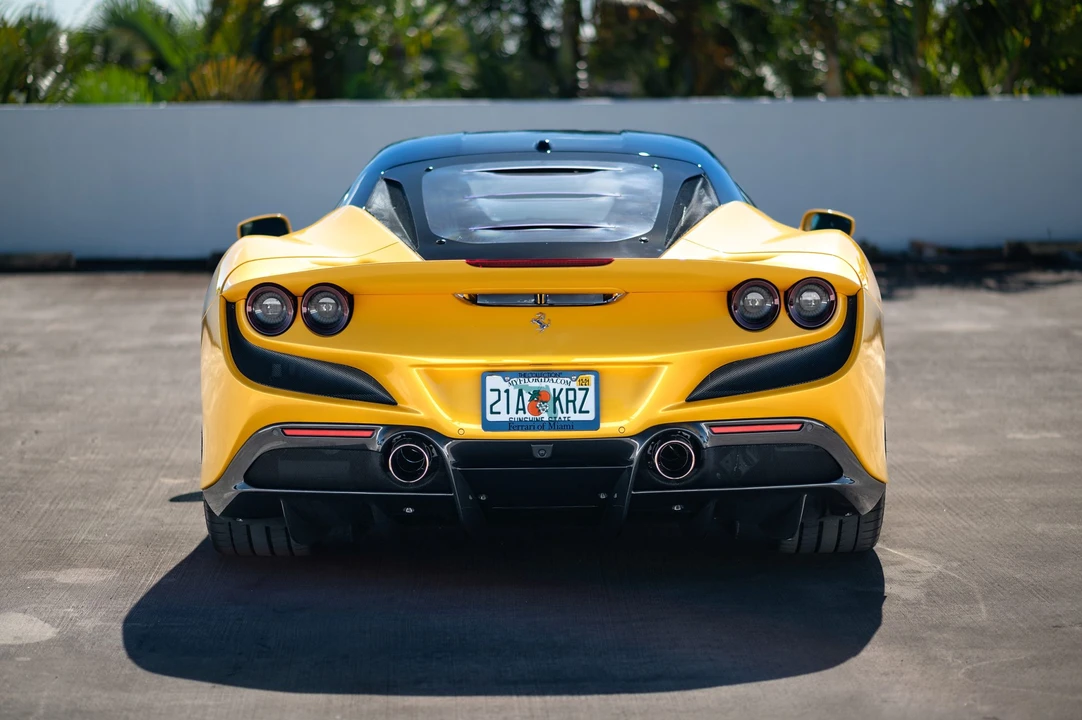 2020 Ferrari F8 Tributo - Image 24 of 31