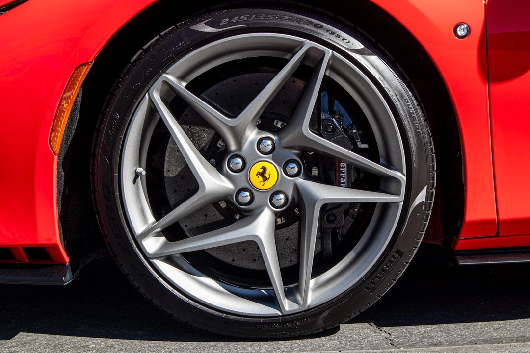2020 Ferrari F8 Tributo - Image 12 of 19