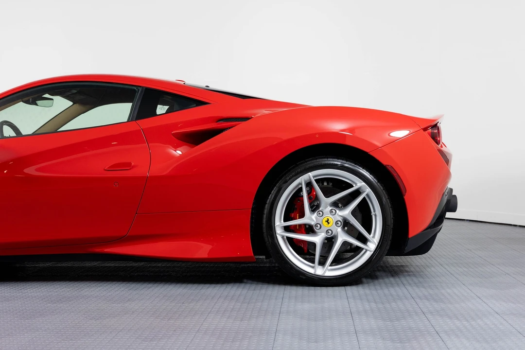 2020 Ferrari F8 Tributo - Image 13 of 21