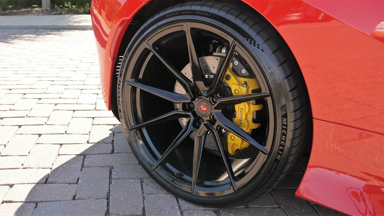 2020 Ferrari F8 Tributo - Image 18 of 30