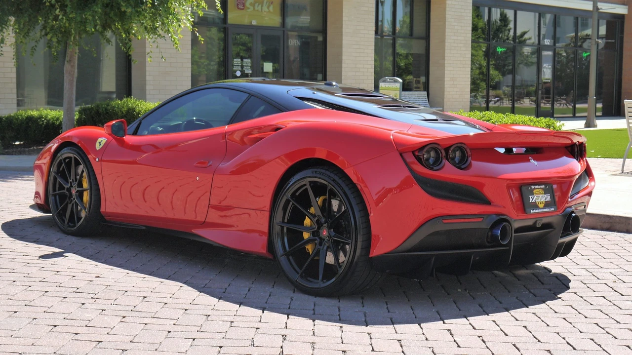 2020 Ferrari F8 Tributo - Image 14 of 30