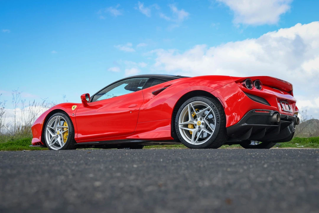 2020 Ferrari F8 Tributo - Image 13 of 31