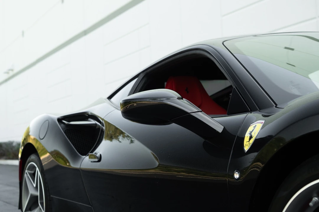 2020 Ferrari F8 Tributo - Image 10 of 12