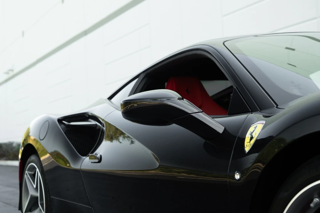 2020 Ferrari F8 Tributo - Image 10 of 12
