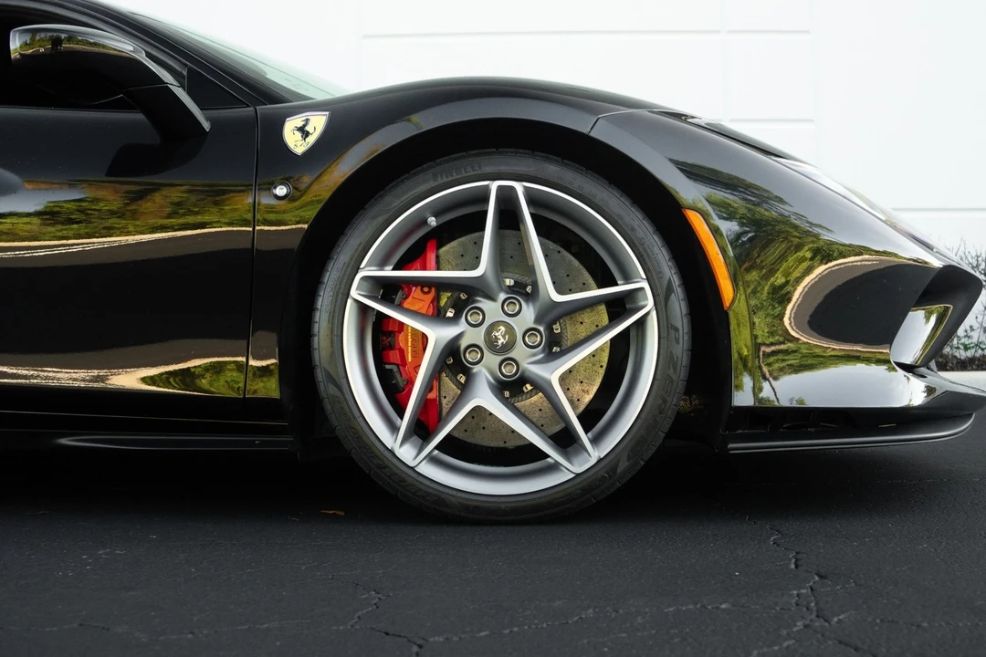 2020 Ferrari F8 Tributo - Image 9 of 12