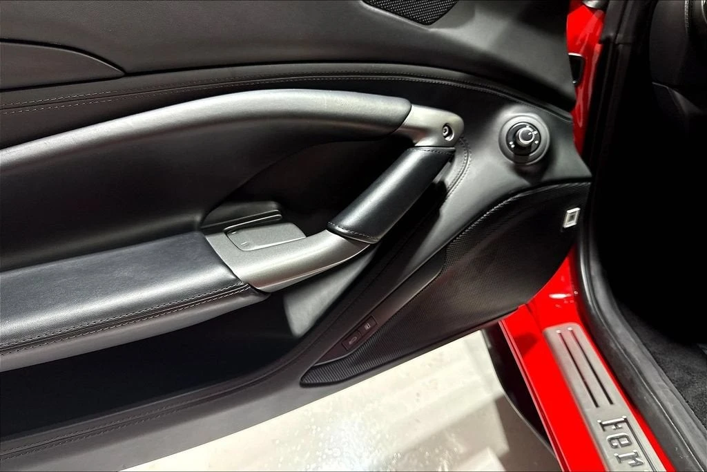 2020 Ferrari F8 Tributo - Image 30 of 30