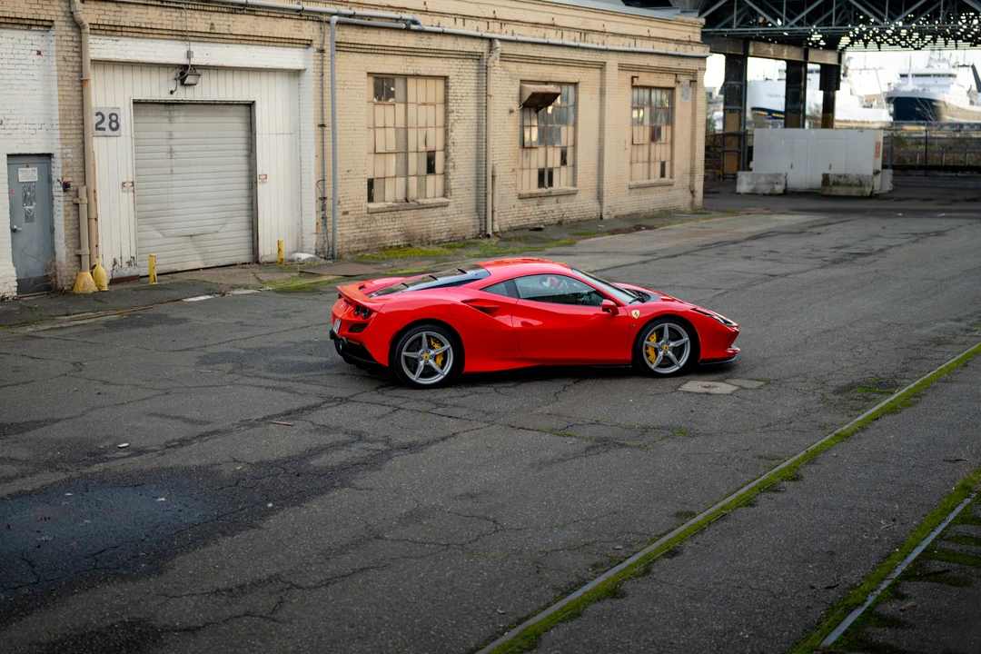 2020 Ferrari F8 Tributo - Image 19 of 31
