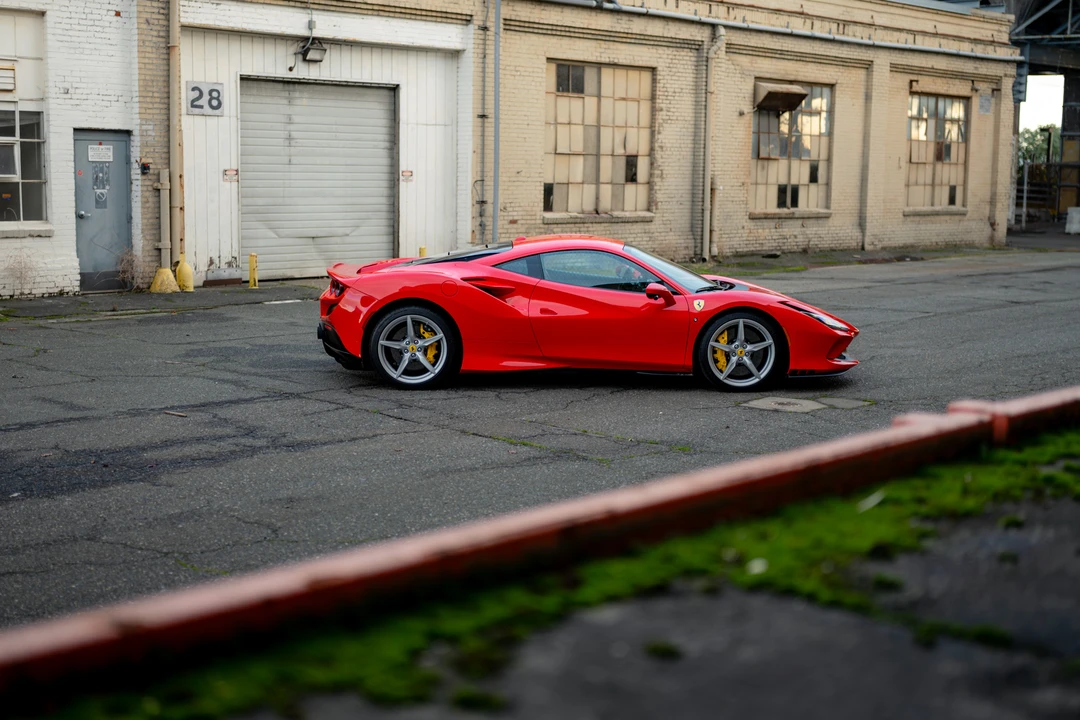 2020 Ferrari F8 Tributo - Image 18 of 31