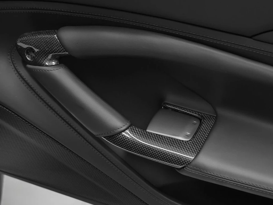 2020 Ferrari F8 Tributo - Image 25 of 31