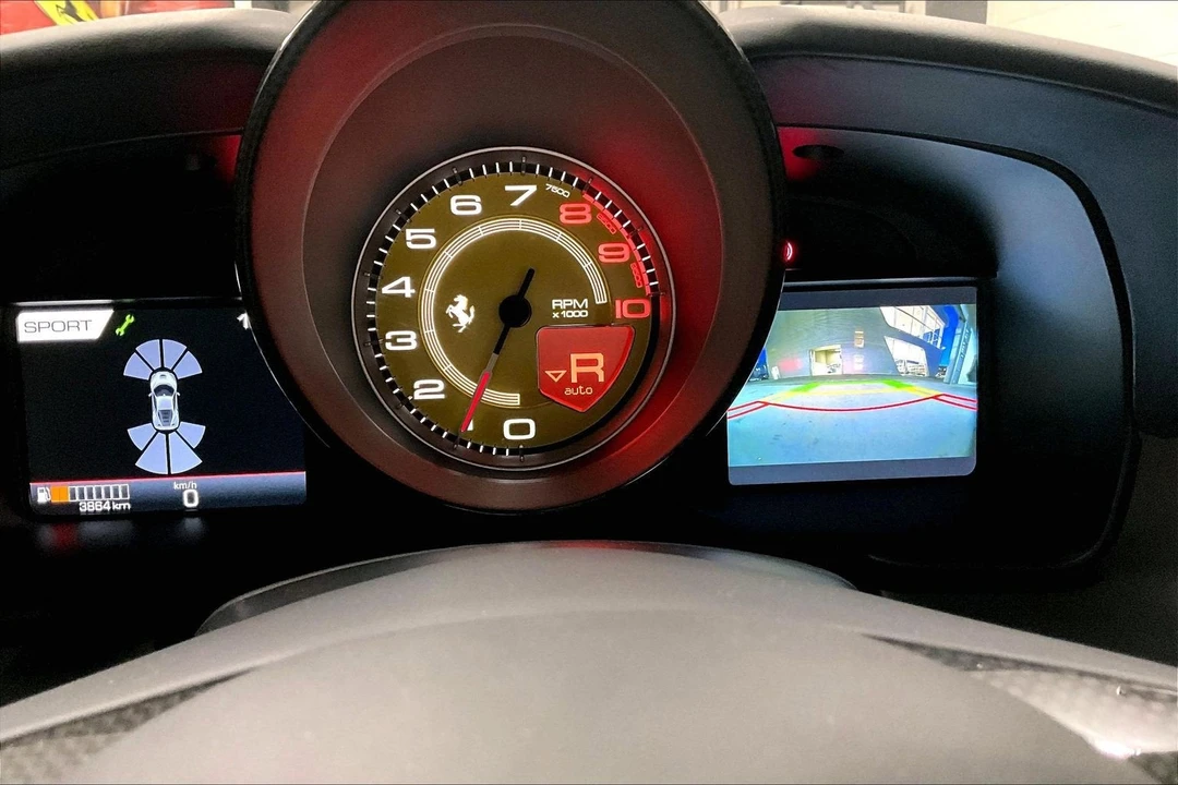 2020 Ferrari F8 Tributo - Image 13 of 30