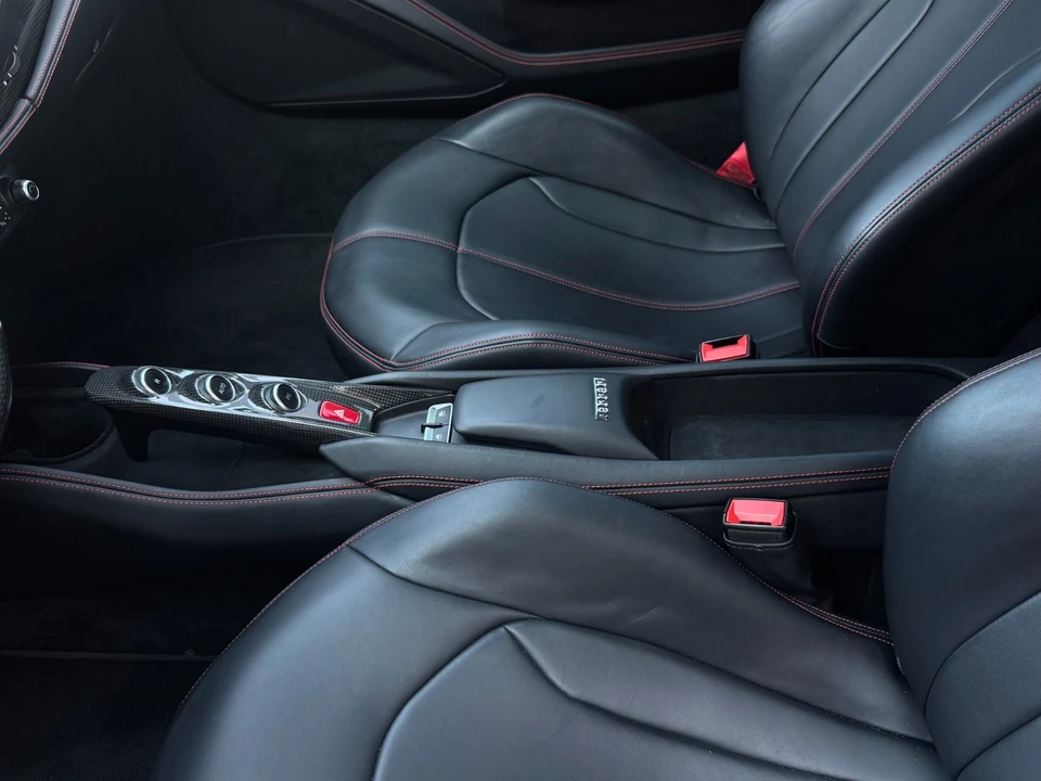 2020 Ferrari F8 Tributo - Image 12 of 12