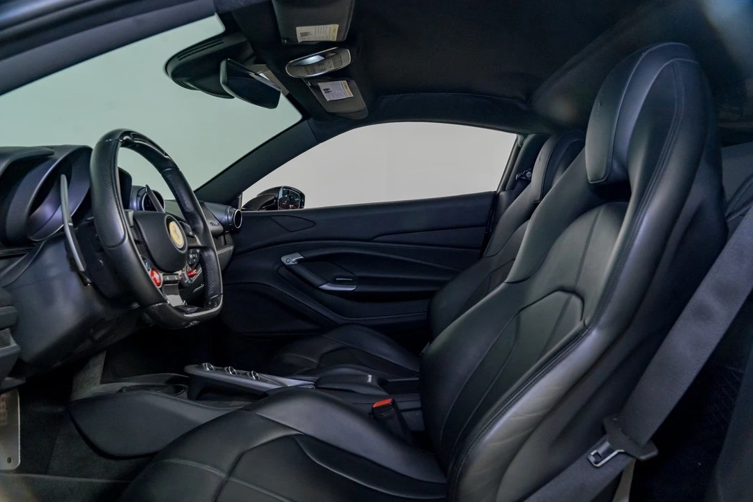 2020 Ferrari F8 Tributo - Image 17 of 31