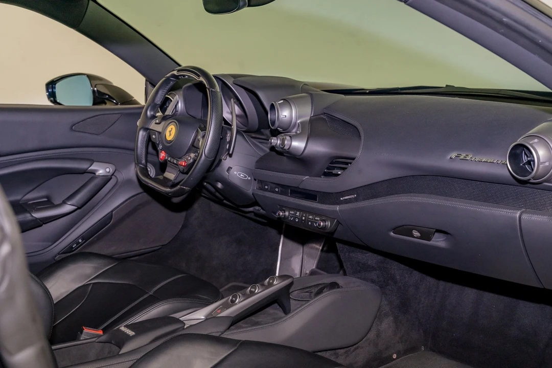 2020 Ferrari F8 Tributo - Image 24 of 31