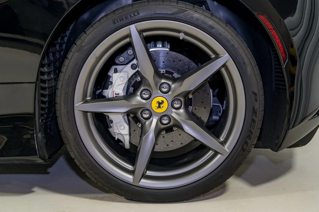 2020 Ferrari F8 Tributo - Image 13 of 31