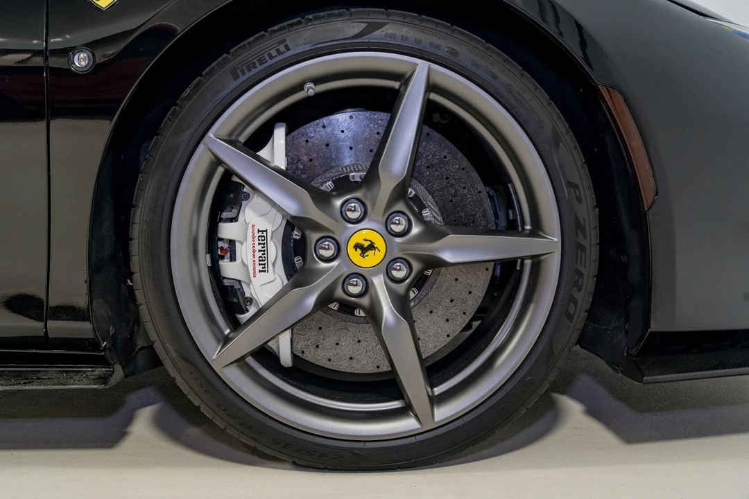 2020 Ferrari F8 Tributo - Image 14 of 31