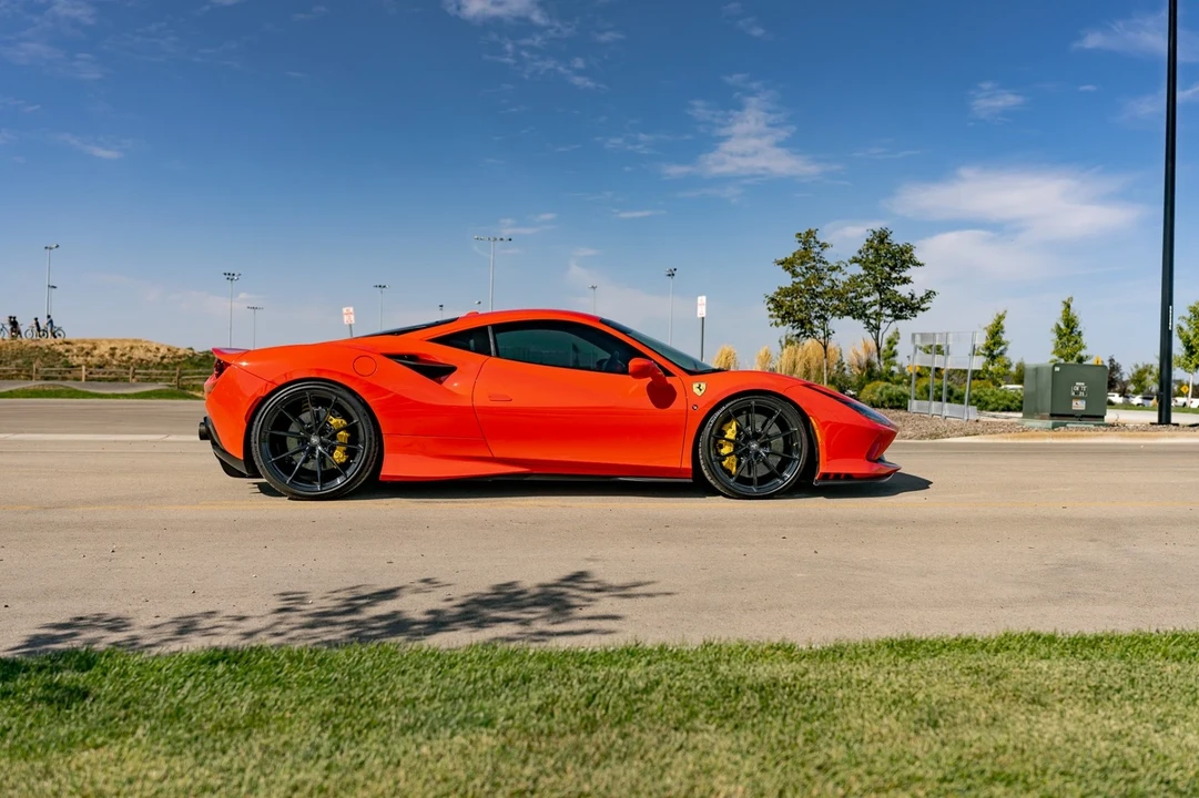 2020 Ferrari F8 Tributo - Image 5 of 12