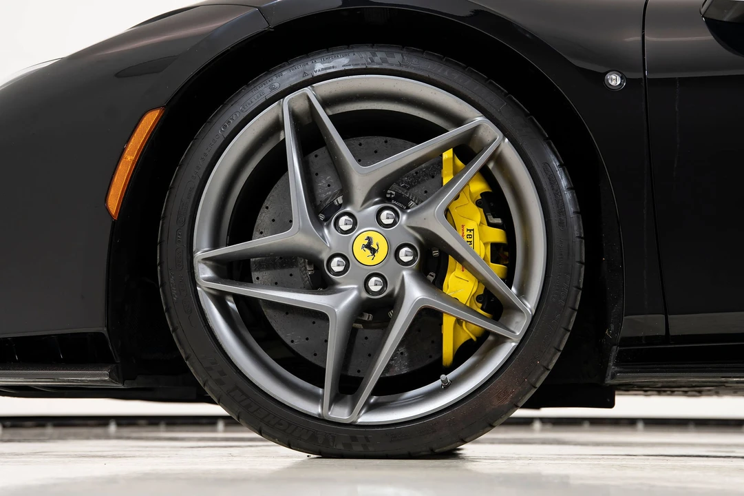 2020 Ferrari F8 Tributo - Image 19 of 31