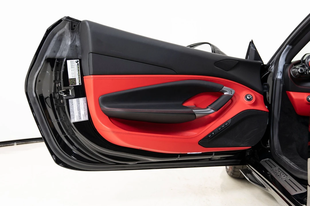 2020 Ferrari F8 Tributo - Image 23 of 31