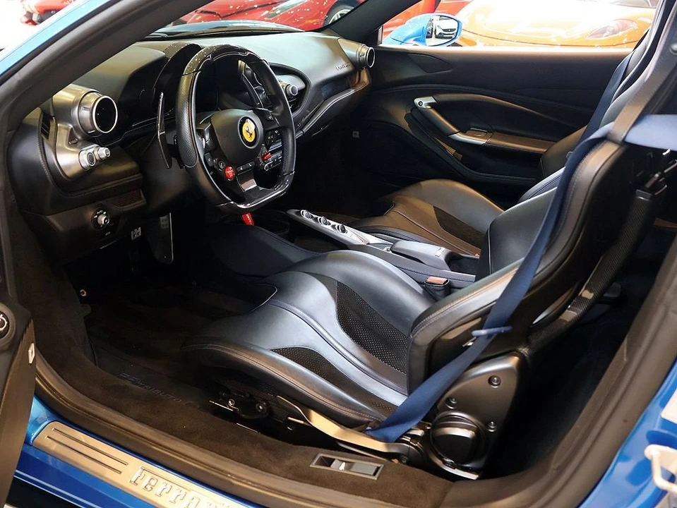 2020 Ferrari F8 Tributo - Image 4 of 31