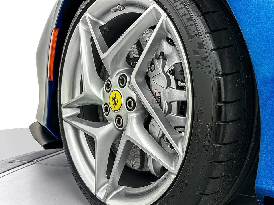 2020 Ferrari F8 Tributo - Image 28 of 31