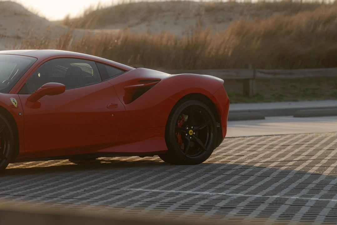 2020 Ferrari F8 Tributo - Image 13 of 31