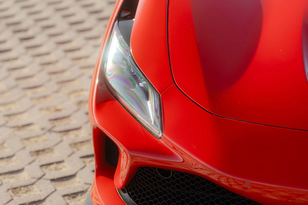 2020 Ferrari F8 Tributo - Image 25 of 31