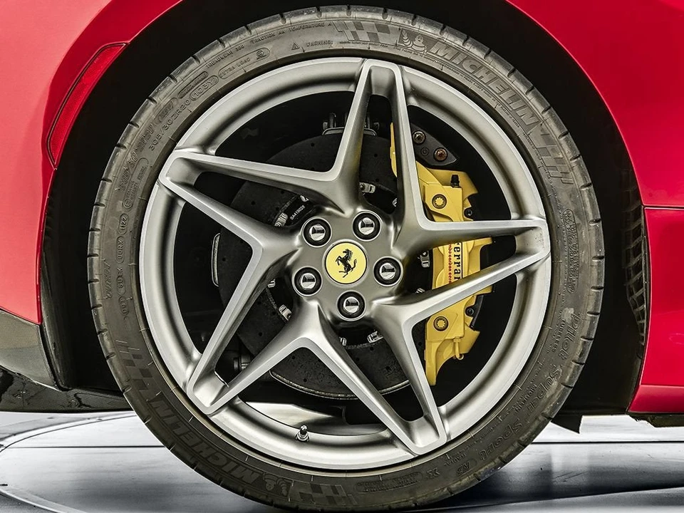 2020 Ferrari F8 Tributo - Image 31 of 31