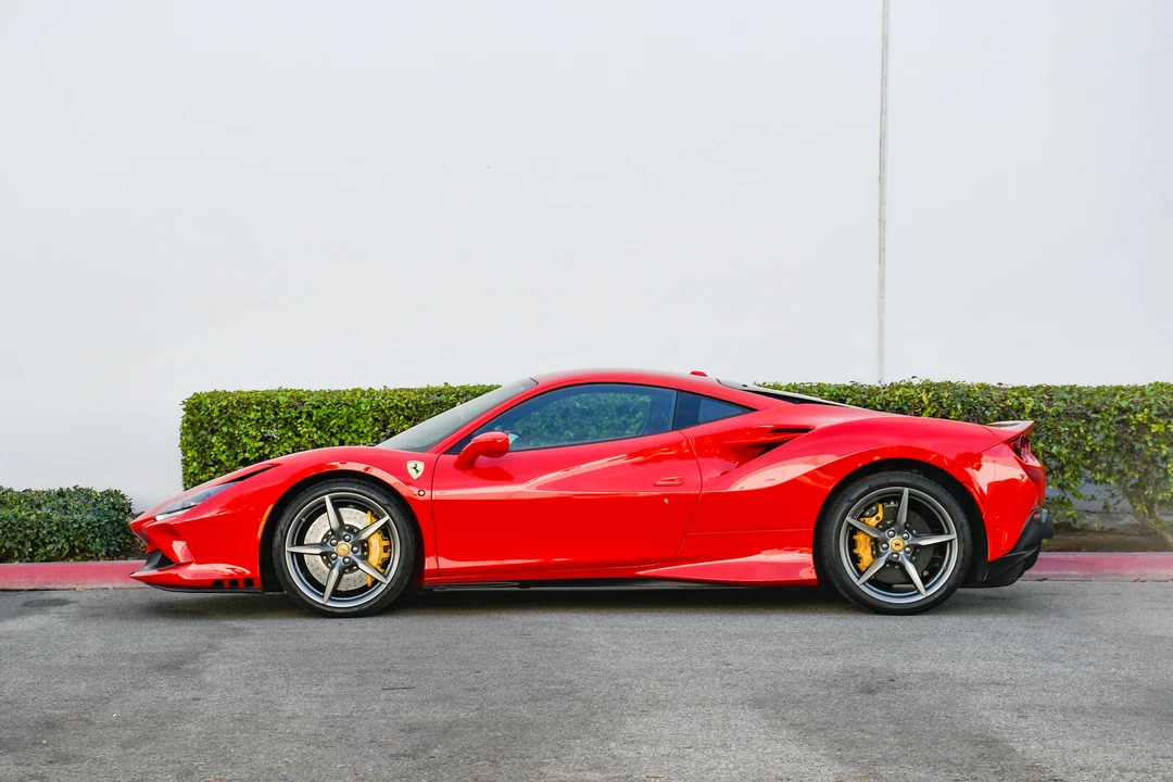 2020 Ferrari F8 Tributo - Image 7 of 31