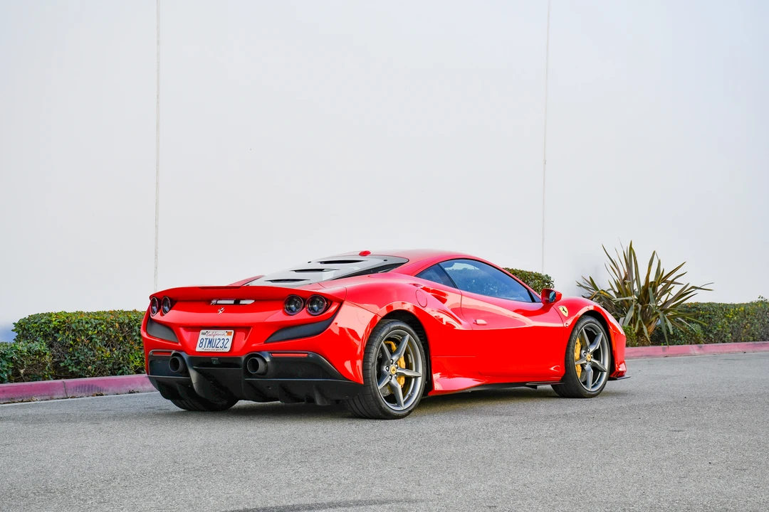 2020 Ferrari F8 Tributo - Image 9 of 31