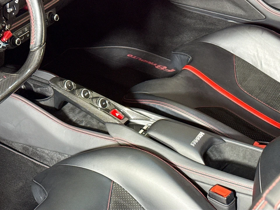 2020 Ferrari F8 Tributo - Image 15 of 29