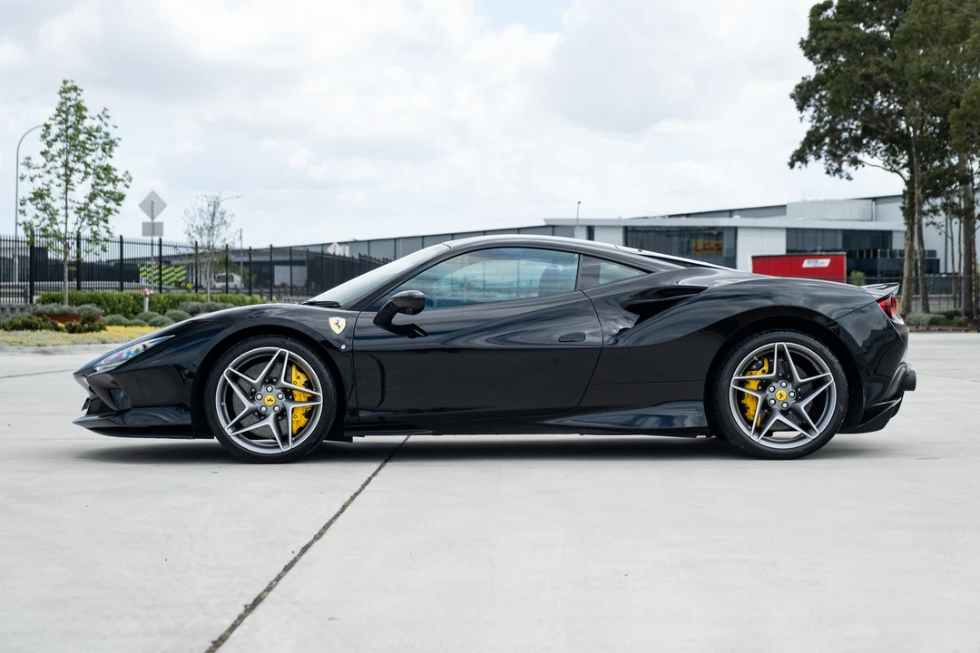 2020 Ferrari F8 Tributo - Image 5 of 31