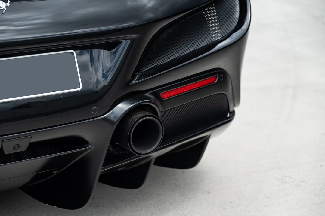 2020 Ferrari F8 Tributo - Image 28 of 31