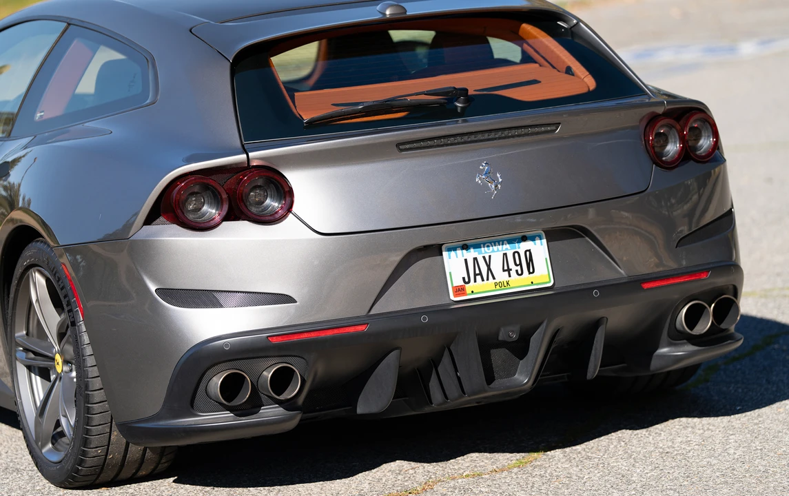 2020 Ferrari GTC4Lusso - Image 11 of 11