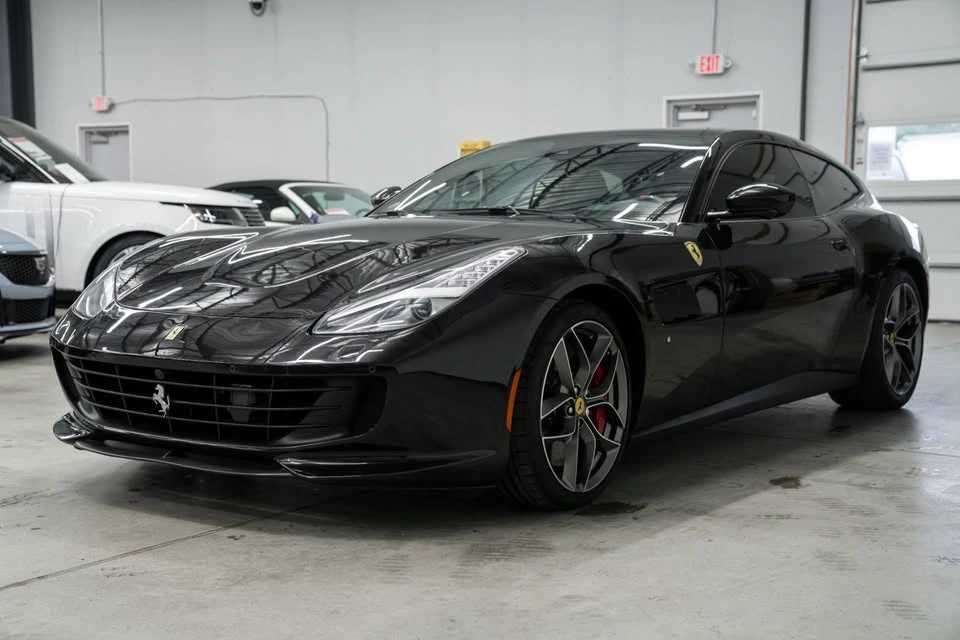 2020 Ferrari GTC4Lusso - Image 4 of 19