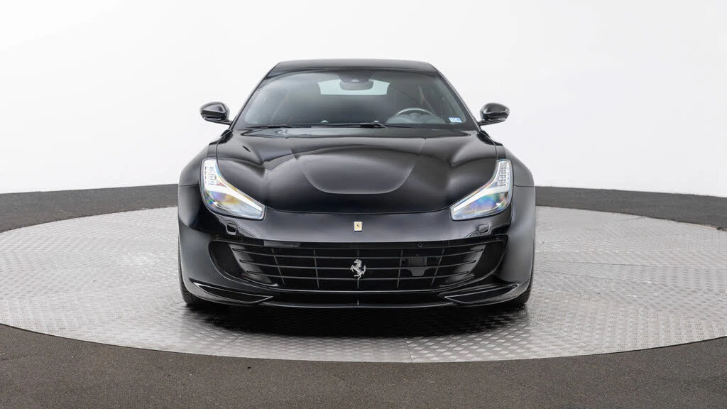 2020 Ferrari GTC4Lusso - Image 10 of 31