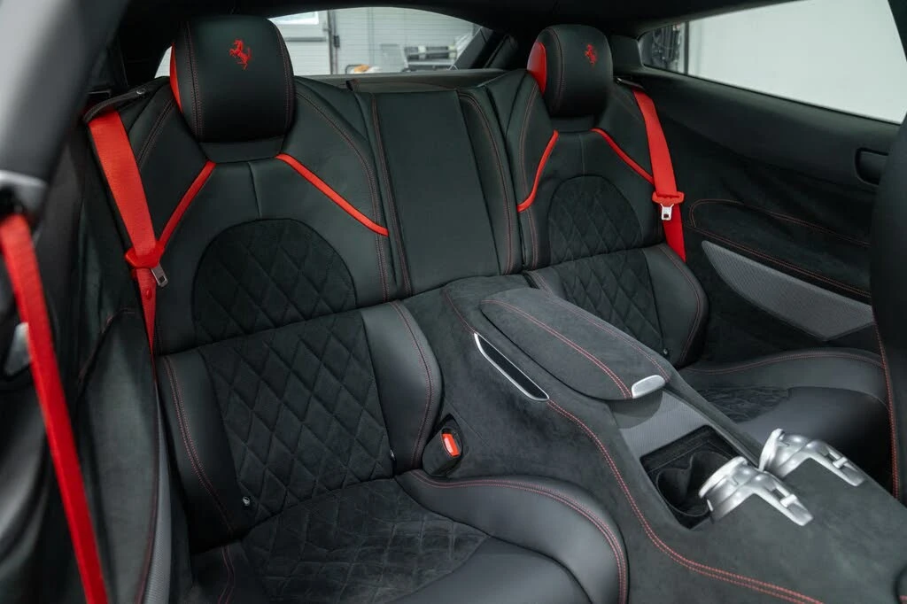 2020 Ferrari GTC4Lusso T - Image 28 of 31