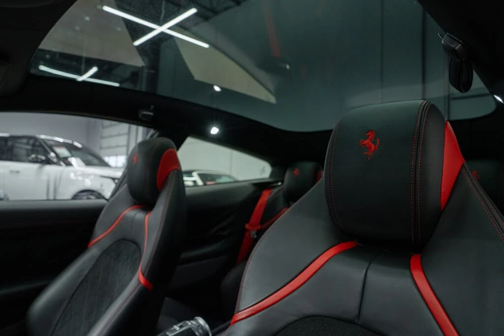2020 Ferrari GTC4Lusso T - Image 17 of 31