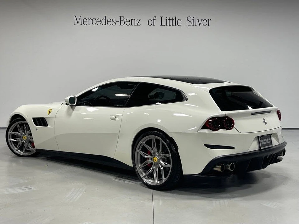2020 Ferrari GTC4Lusso T - Image 3 of 29