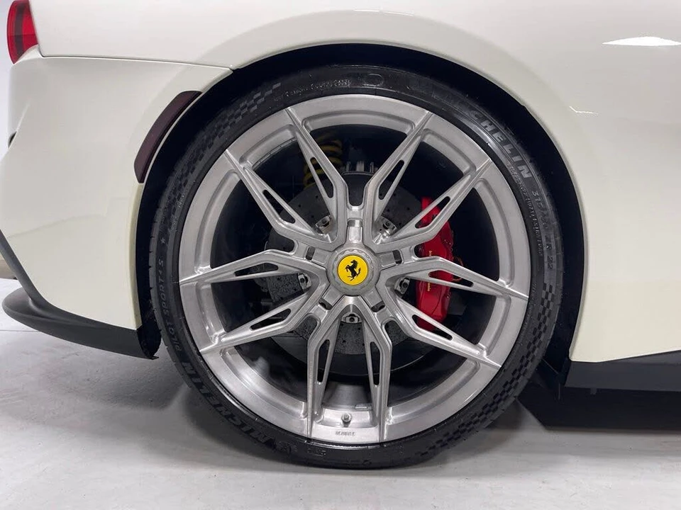 2020 Ferrari GTC4Lusso T - Image 15 of 29