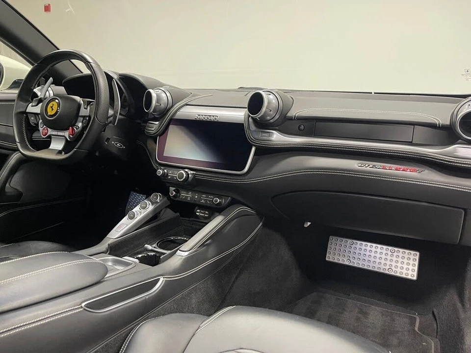 2020 Ferrari GTC4Lusso T - Image 24 of 29
