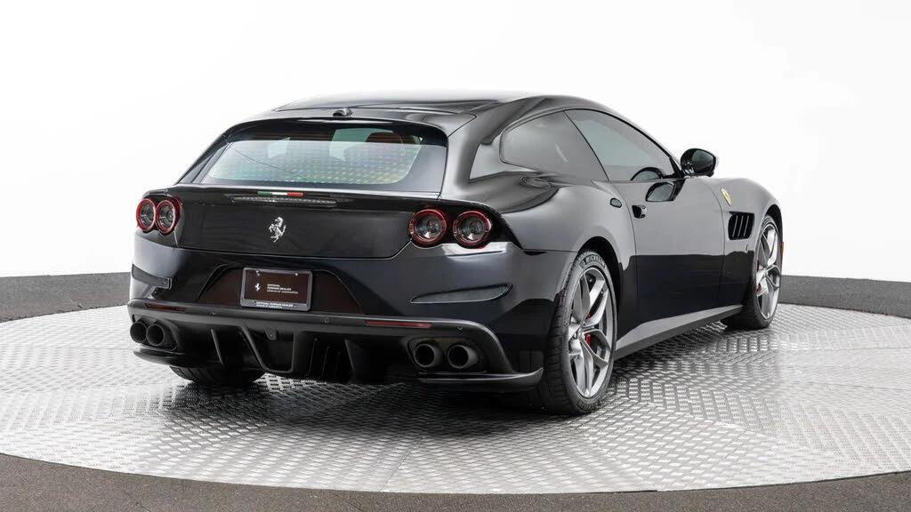 2020 Ferrari GTC4Lusso T - Image 7 of 31