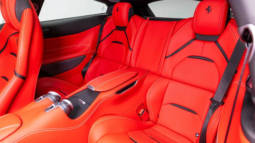 2020 Ferrari GTC4Lusso T - Image 24 of 31